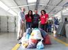 Sinplast entrega 16 mil tampinhas para a reciclagem